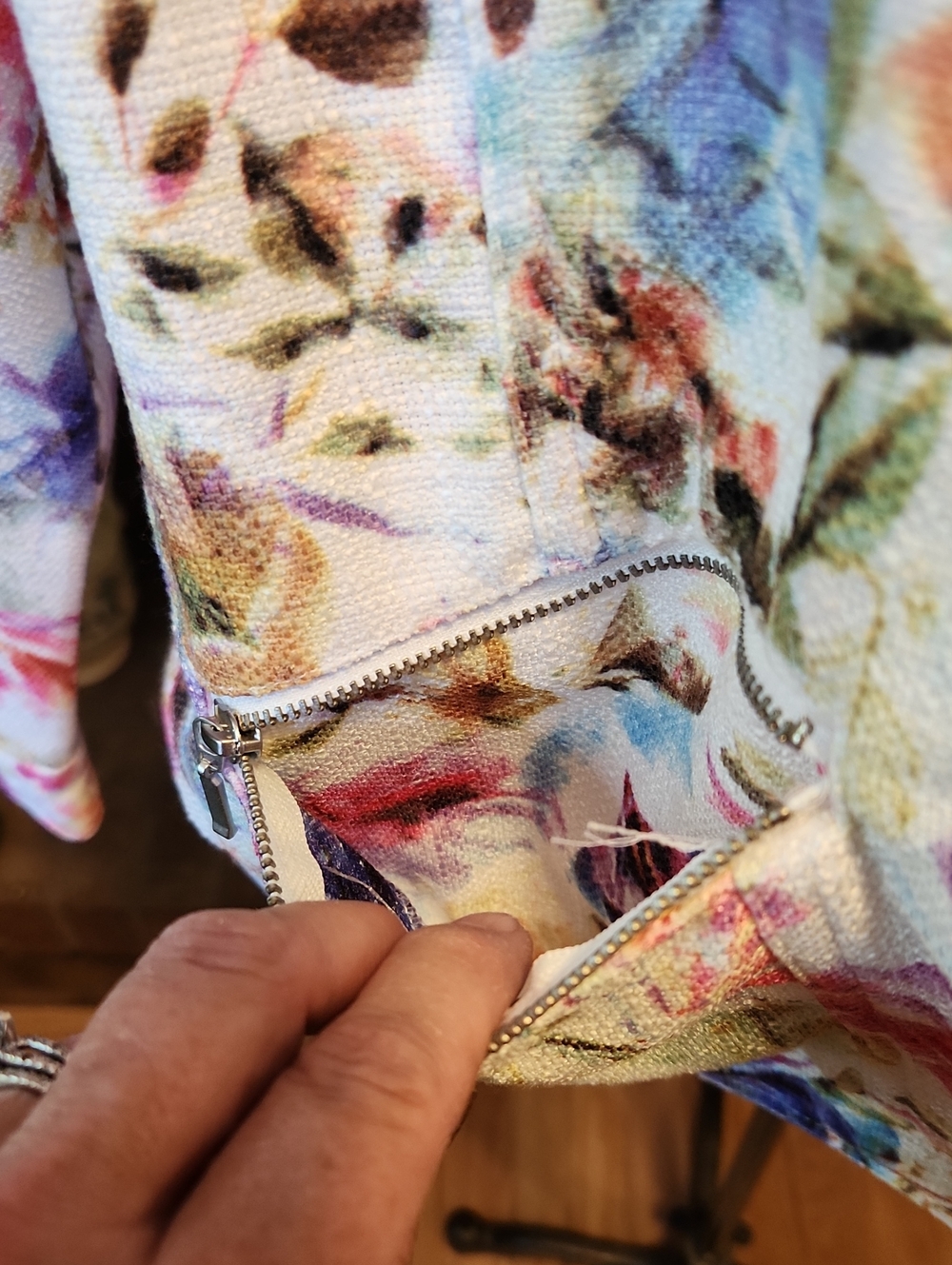 Christopher & Banks White Pink Blue Floral Zip-Front Jacket XL Spring Church - Picture 3 of 12